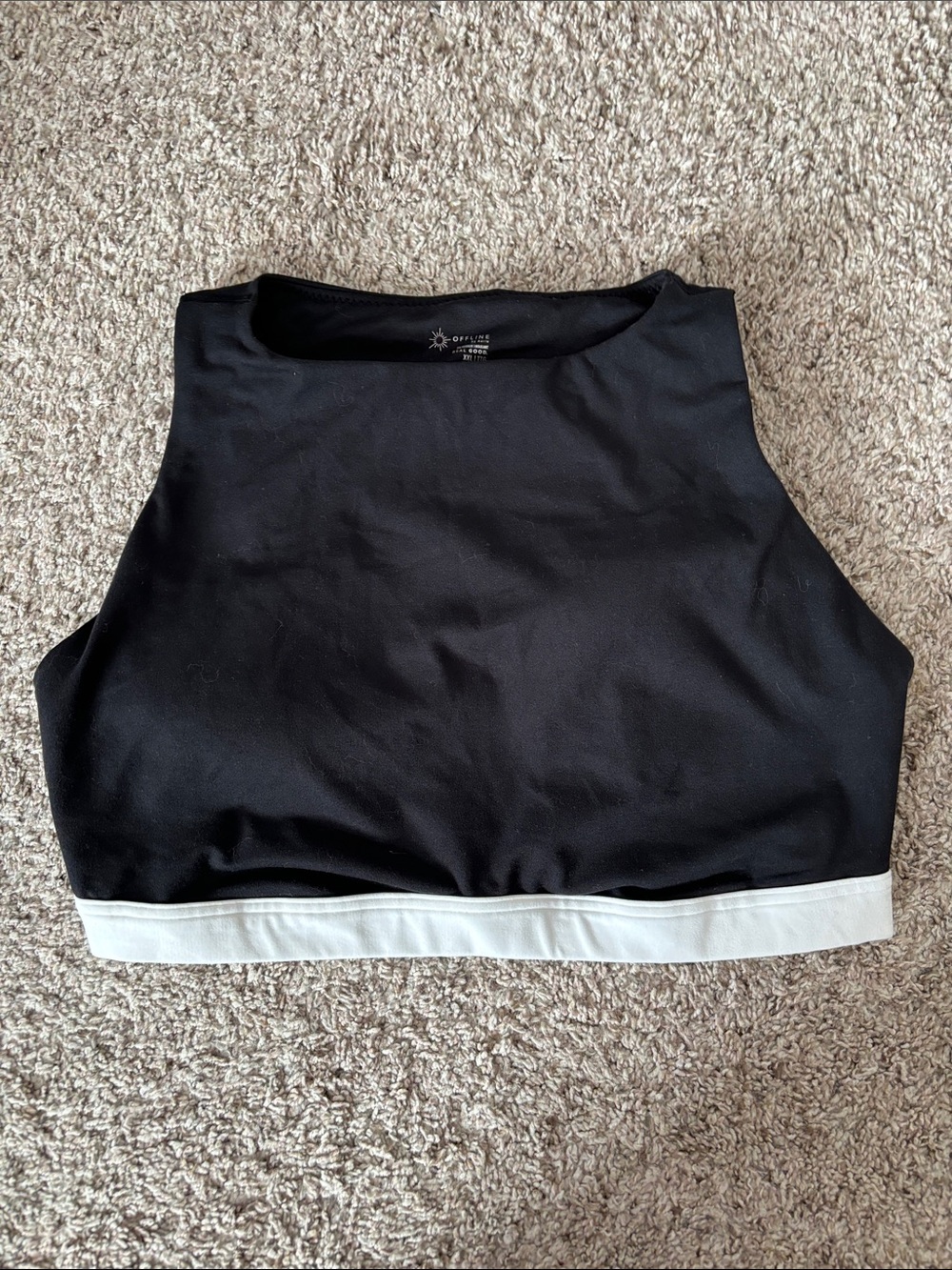Aerie offline the hugger Black and White sports bra